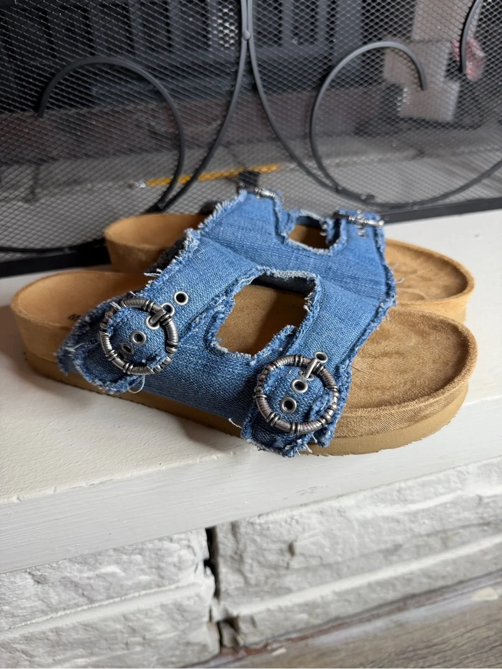 Minnetonka Georgine Buckle Slide Sandals Blue Denim Size 7